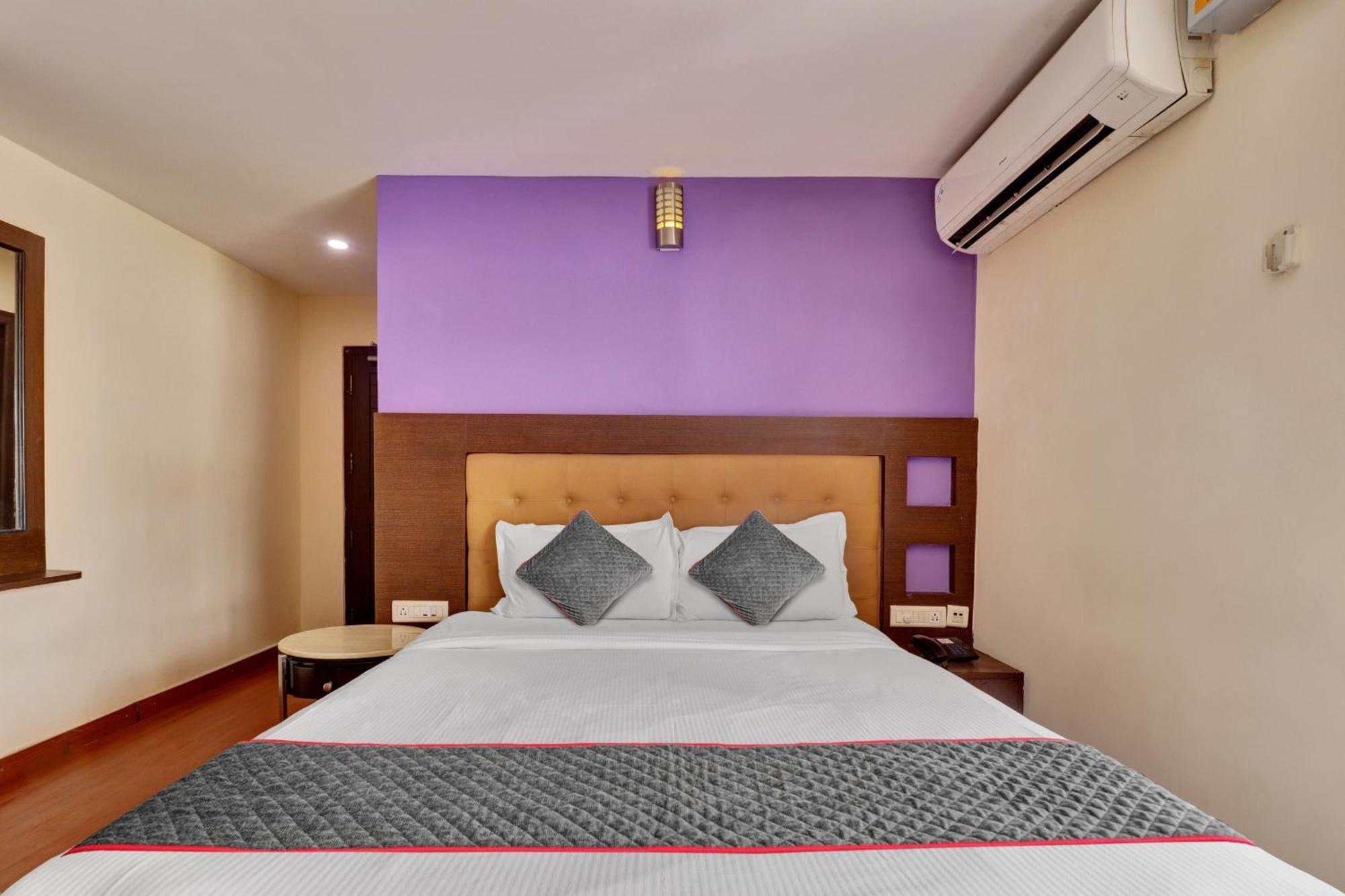 Udayee International Hotel Tirupati Exterior foto